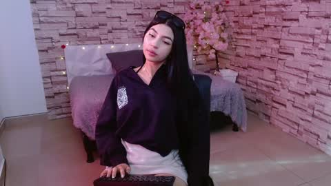 Karuna online show from 12/04/24, 08:29