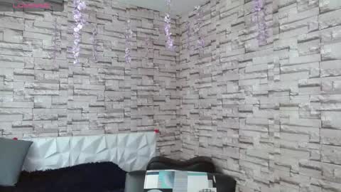 Karuna online show from 09/30/25, 07:52