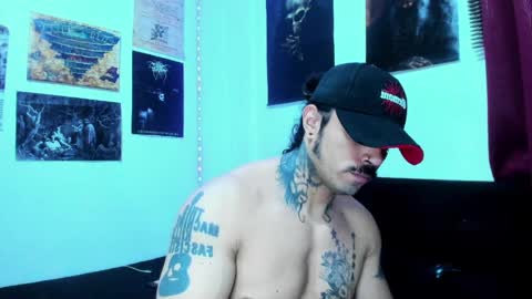 vanvelckan_ online show from 04/06/26, 04:10