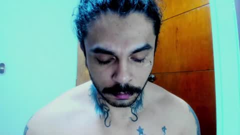 Snapshot of vanvelckan_ chatting on 07/19/26, 12:36 vanvelckan_ online show from 07/19/26, 12:36