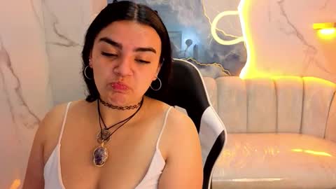 Live 800am 200pm COLOMBIAN HOUR online show from 11/06/25, 01:23