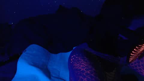 Snapshot of vapourbabe chatting on 02/06/25, 07:45 vapourbabe online show from 02/06/25, 07:45