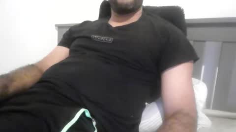 Snapshot of varghese28 chatting on 10/28/25, 09:13 kerala mallu boy online show from 10/28/25, 09:13