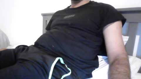 Snapshot of varghese28 chatting on 12/17/25, 12:33 kerala mallu boy online show from 12/17/25, 12:33