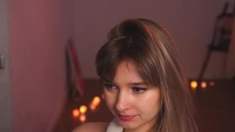 Snapshot of variety_moments chatting on 02/10/25, 03:57 Heeeeey Im Hanna the art of tease  online show from 02/10/25, 03:57