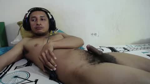 Snapshot of varmico chatting on 01/28/25, 10:23 Harold online show from 01/28/25, 10:23