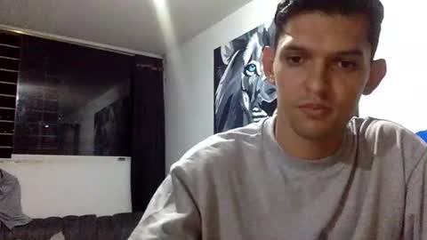 Snapshot of varonelite chatting on 07/09/26, 06:06 Andres online show from 07/09/26, 06:06