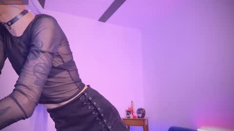  Varya Ferreira - independent model  online show from 01/24/25, 01:03