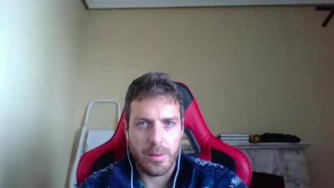 vascorro20 online show from 12/17/24, 11:49