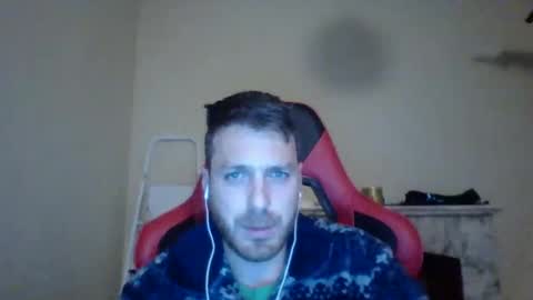 vascorro20 online show from 01/02/25, 12:34