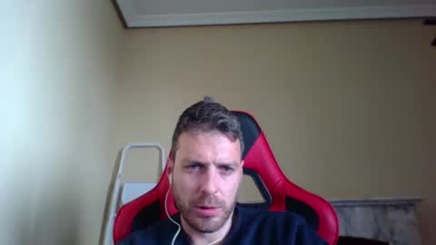 vascorro20 online show from 02/11/25, 10:26