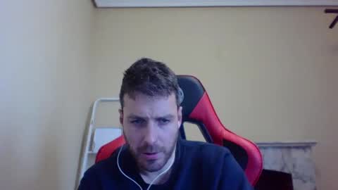 vascorro20 online show from 02/12/25, 02:32