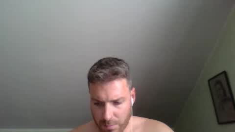 vascorro20 online show from 09/16/25, 04:08