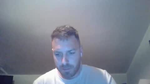 vascorro20 online show from 11/03/25, 05:58