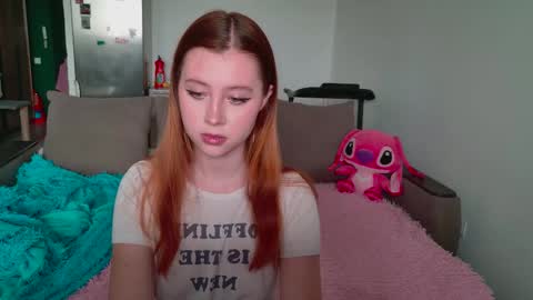 Snapshot of vasilisa_lik chatting on 10/11/25, 06:45 Vasilisa lik online show from 10/11/25, 06:45