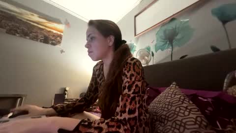 vaua089 online show from 10/03/25, 04:31