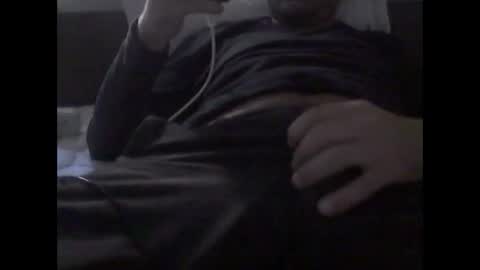 Snapshot of vavava0000 chatting on 11/17/25, 10:32 HORNY ROCK online show from 11/17/25, 10:32