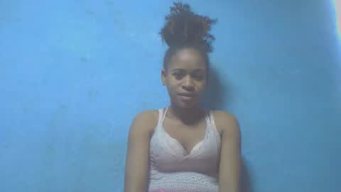 Snapshot of vavitosara chatting on 05/21/26, 10:22 vavitosara online show from 05/21/26, 10:22