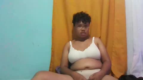 Vayannah online show from 04/17/26, 12:52