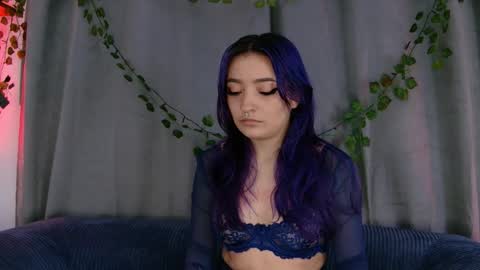 Vayolett online show from 01/11/26, 01:10