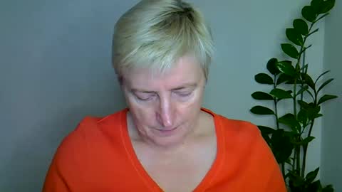 vea_motty online show from 11/04/25, 05:56