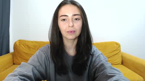 Snapshot of vebeseliza chatting on 12/19/24, 10:02 Liza online show from 12/19/24, 10:02