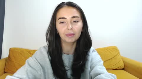 Snapshot of vebeseliza chatting on 12/20/24, 11:21 Liza online show from 12/20/24, 11:21