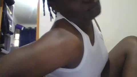 Snapshot of vee_tommy chatting on 07/01/26, 04:36 Vee tommy online show from 07/01/26, 04:36