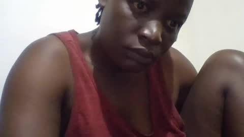 Snapshot of vee_tommy chatting on 07/13/26, 03:53 Vee tommy online show from 07/13/26, 03:53