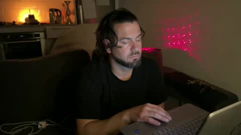 Snapshot of veedeeduo chatting on 04/24/26, 09:56 VeeDeeDuo online show from 04/24/26, 09:56