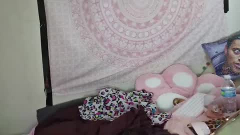 Veronica Lehane online show from 12/01/24, 04:29