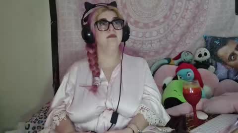 Veronica Lehane online show from 12/22/24, 08:47