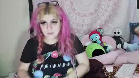 Veronica Lehane online show from 12/24/24, 10:01