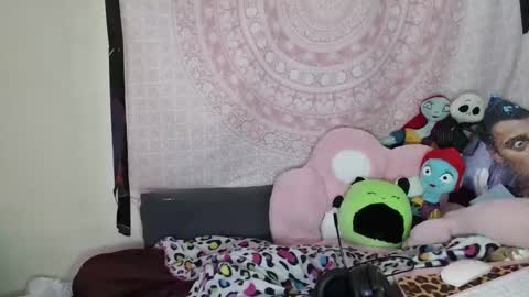 Veronica Lehane online show from 12/28/24, 08:58