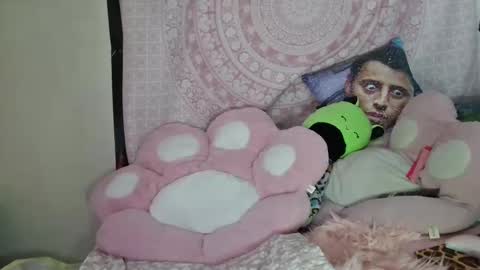 Veronica Lehane online show from 01/06/25, 03:20