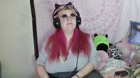 Veronica Lehane online show from 02/01/25, 12:07