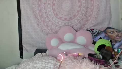 Veronica Lehane online show from 03/09/25, 09:13