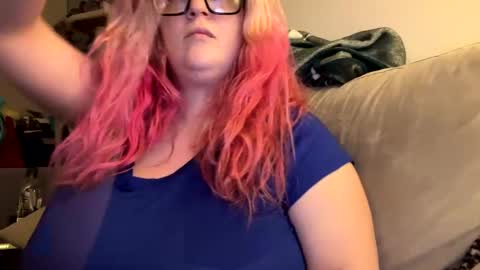 Veronica Lehane online show from 03/10/25, 03:23