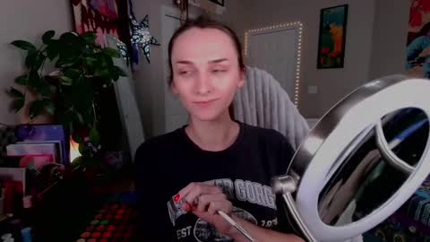 Snapshot of veeweatherbee chatting on 02/12/25, 09:01 Violet Weatherbee online show from 02/12/25, 09:01