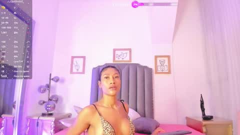 Snapshot of vega__16 chatting on 10/09/25, 11:30   online show from 10/09/25, 11:30