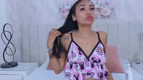 Snapshot of vega_sara chatting on 07/06/26, 07:38 Mia brando online show from 07/06/26, 07:38