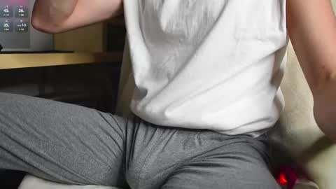 Snapshot of vegansushino chatting on 12/02/25, 04:02 vegansushino online show from 12/02/25, 04:02