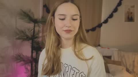 Maria online show from 10/21/25, 01:45