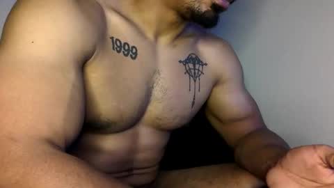 Snapshot of vegasluv702 chatting on 11/18/25, 07:57 Vegas Love online show from 11/18/25, 07:57