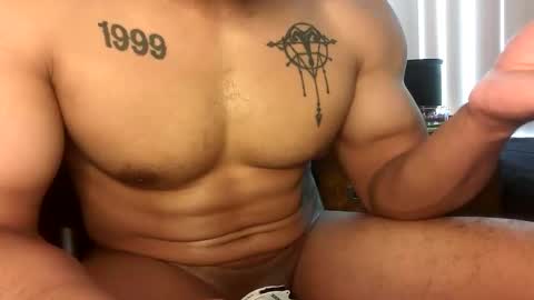 Snapshot of vegasluv702 chatting on 04/07/26, 11:26 Vegas Love online show from 04/07/26, 11:26