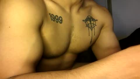 Snapshot of vegasluv702 chatting on 04/16/26, 04:57 Vegas Love online show from 04/16/26, 04:57