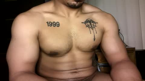 Snapshot of vegasluv702 chatting on 04/22/26, 07:33 Vegas Love online show from 04/22/26, 07:33