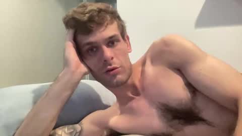 Snapshot of vegassangel chatting on 04/03/26, 01:14 Joeyyy online show from 04/03/26, 01:14