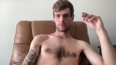 Snapshot of vegassangel chatting on 04/09/26, 08:36 Joeyyy online show from 04/09/26, 08:36