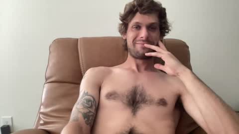 Snapshot of vegassangel chatting on 07/25/26, 08:06 Joeyyy online show from 07/25/26, 08:06